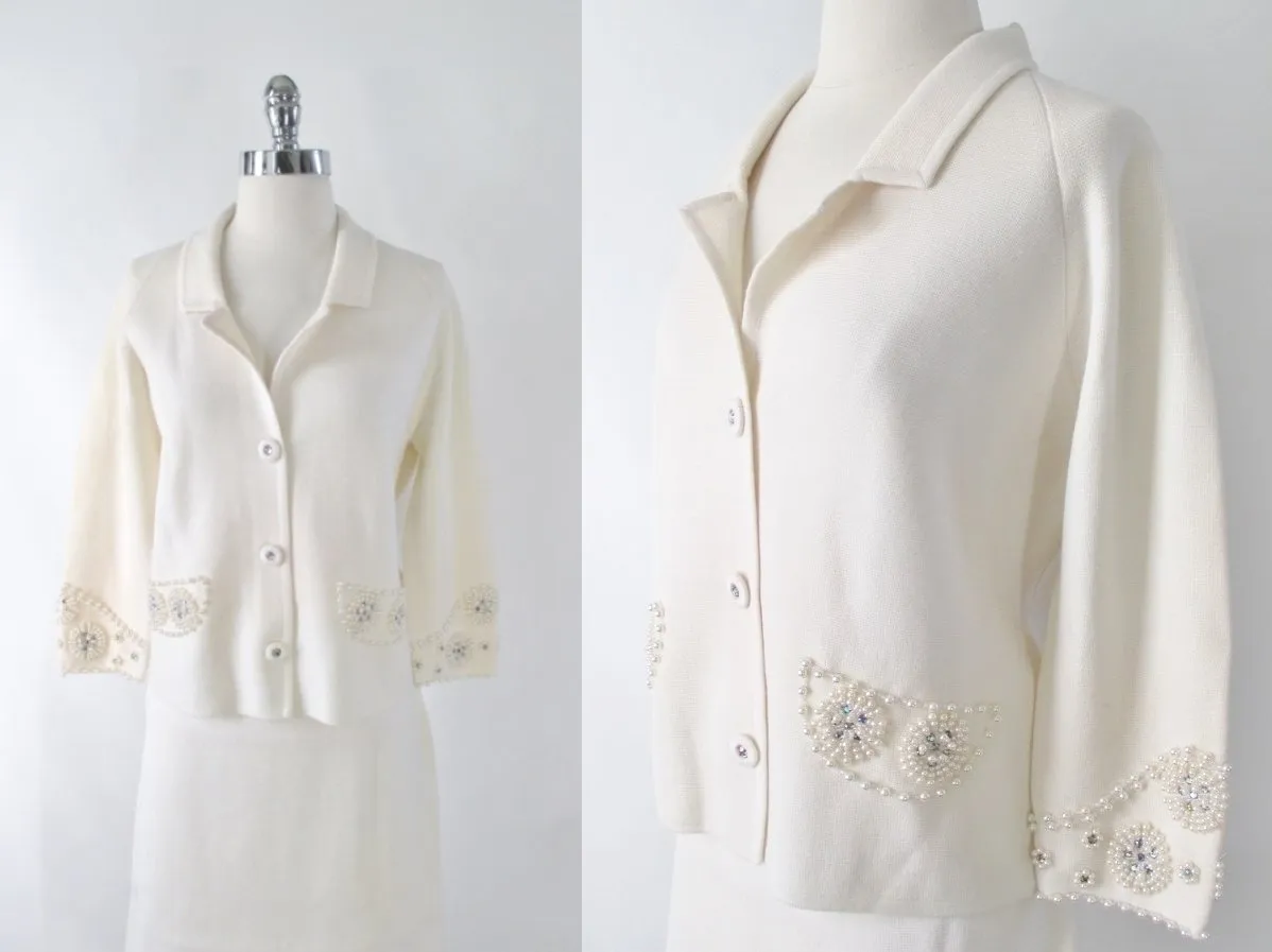 Vintage 60s White Pearl Rhinestone Wool Knit Suit L
